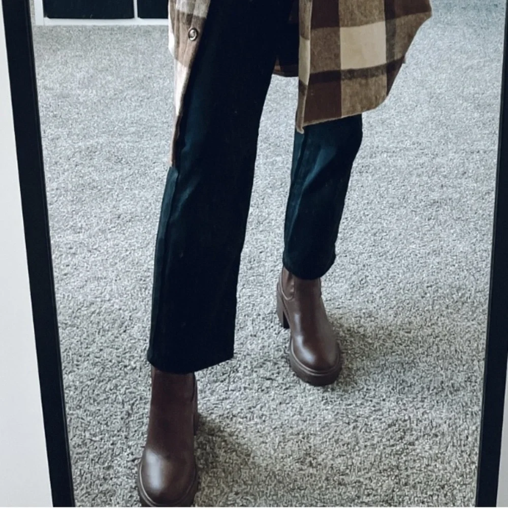 Brown Chunky Heel Ankle Boots - Picture 7 of 7